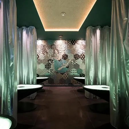 Hotel Small & Beautiful Gnaid Tirolo